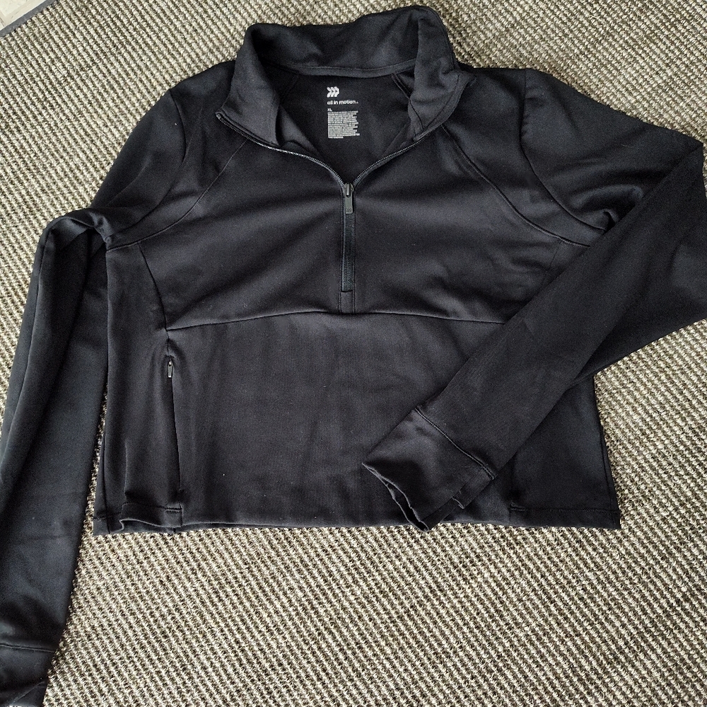 All In Motion pullover top, Black , XL